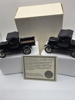 National Motor Museum Mint 1925 Ford Model T Pickup & Coupe two-car set